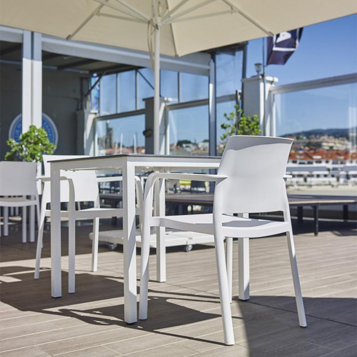 Fauteuil empilable - DOCK - EZPELETA