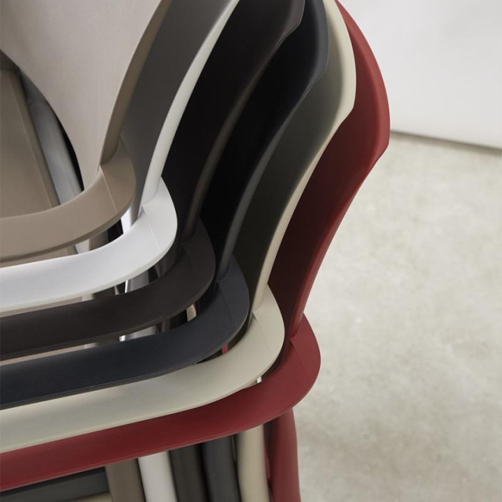 Fauteuil empilable - DOCK - EZPELETA