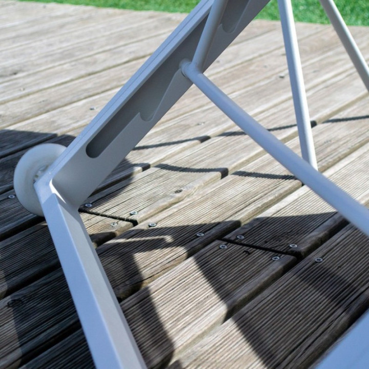 Transat de piscine empilable à roulettes et dossier reglable - CANNES - Tresi