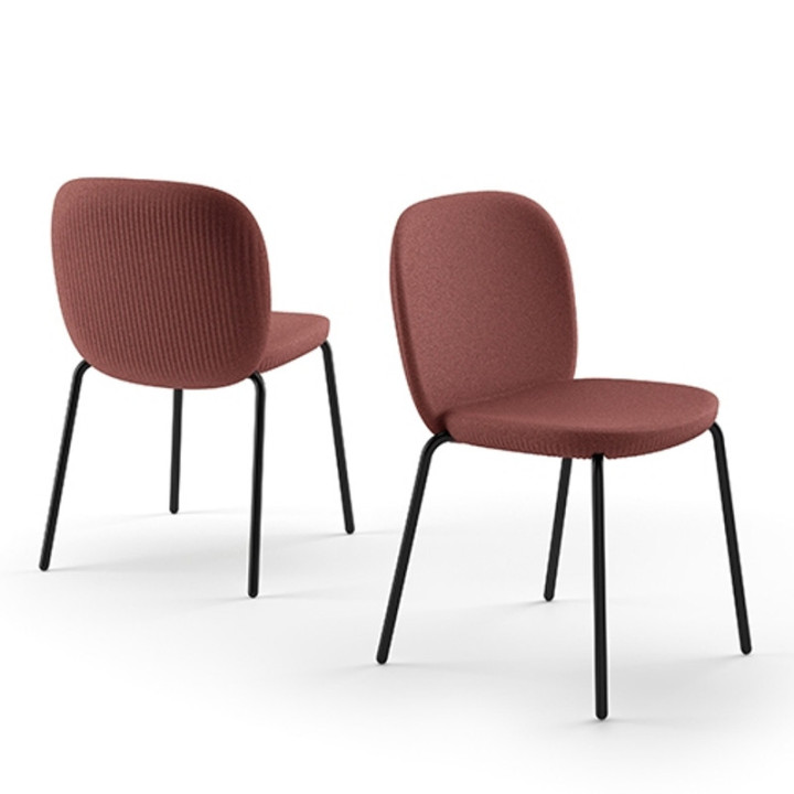 Chaise empilable avec pieds métalliques_U0_gambe-nere