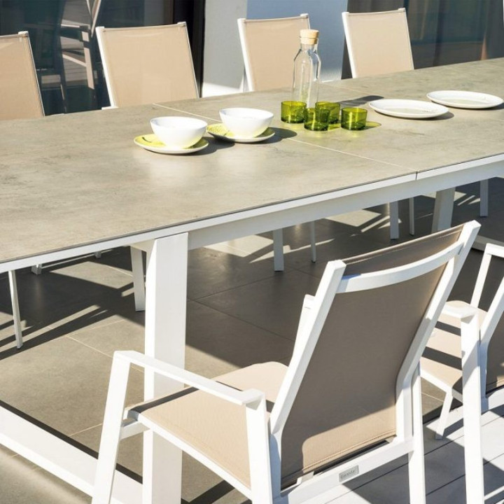 Table de jardin extensible - FERMO Ceram - lemobilierdejardin.fr